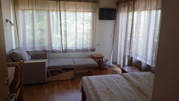 Фото номера Семейный номер (для 2 взрослых и 1 ребенка) Проживание в семье Aisa Accommodation г. Пярну 5