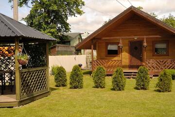 Фото Дома для отпуска Jaani Accommodation г. Пярну 2