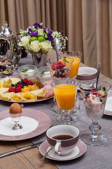Фото номера Улучшенный двухместный номер с 1 кроватью Отель Frost Boutique Hotel г. Пярну 12