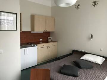 Фото номера Трехместный номер с мини-кухней Гостевой дом Hommiku Guesthouse г. Пярну 6