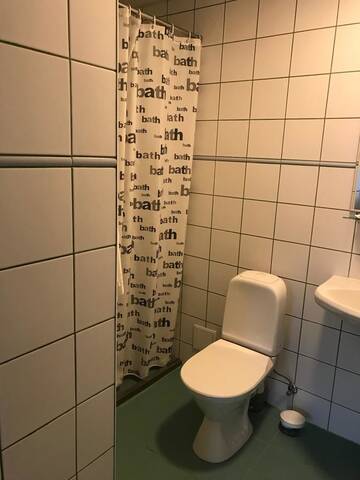 Фото номера Семейный номер с душем Гостевой дом Hommiku Guesthouse г. Пярну 3