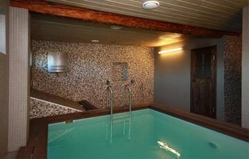 Фото номера Семейный номер с бассейном и сауной Гостевой дом Sadama street Villa г. Пярну 4