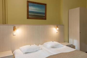 Фото номера Номер с двухъярусной кроватью Отель Viiking Spa Hotel г. Пярну 2