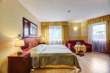 Фото номера Улучшенный двухместный номер с 1 кроватью Отель Hotel Legend г. Пярну 5