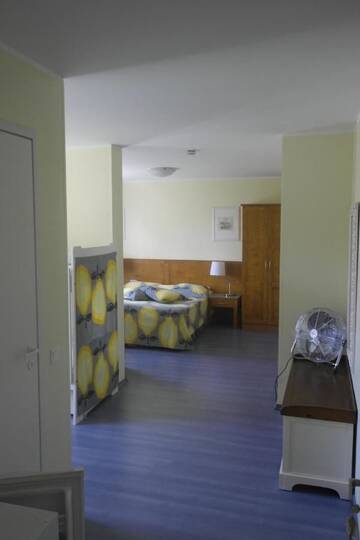Фото номера Семейный номер (для 2 взрослых и 2 детей) Гостевой дом Tulbi Guesthouse г. Пярну 7