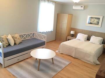 Фото номера Двухместный номер с 1 кроватью Гостевой дом Tulbi Guesthouse г. Пярну 13