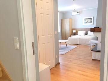 Фото номера Двухместный номер с 1 кроватью Гостевой дом Tulbi Guesthouse г. Пярну 3