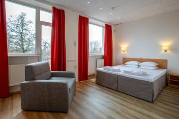 Фото номера Семейный номер с доступом в спа-центр Отель ESTONIA Medical Spa &amp; Hotel г. Пярну 4