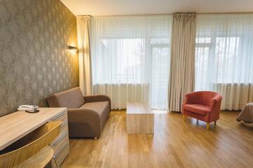Фото номера Большой семейный номер с доступом в спа-центр Отель ESTONIA Medical Spa &amp; Hotel г. Пярну 4