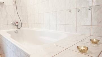 Фото номера Апартаменты с 2 спальнями - первый этаж Дома для отпуска Best Stay-Pärnu Villa with Sauna г. Пярну 19
