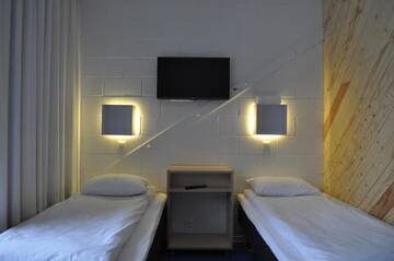 Фото номера Трехместный номер Хостелы Pärnu Rannastaadioni Hostel г. Пярну 8