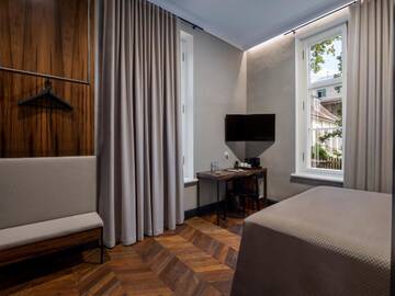 Фото номера Улучшенный двухместный номер с 1 кроватью Отель Boutique Hotel Rosenplänter г. Пярну 3